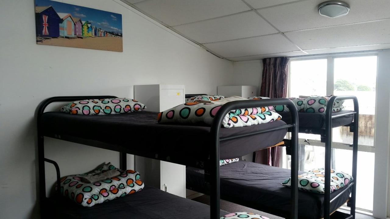 Loft 109 Backpackers Hostel Tauranga Exterior photo